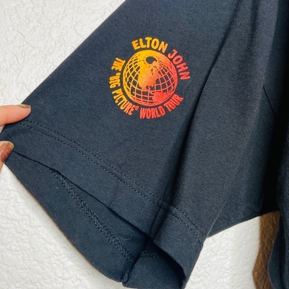 ELTON JOHN *Rare* 1998 Vintage "Big Picture" Tour Band Black Red T Shirt Mens XL - Picture 3 of 6